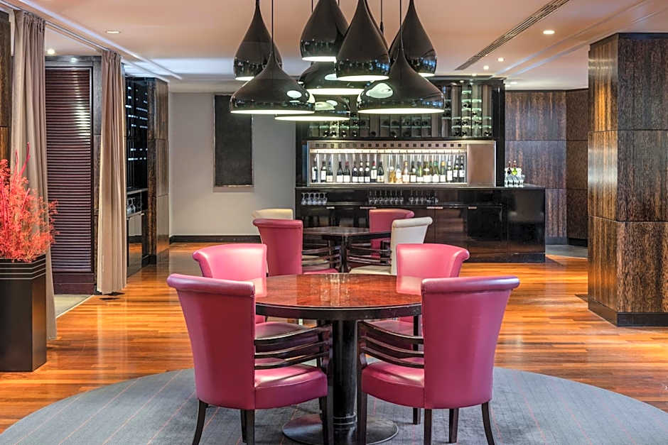 Le Meridien Paris Arc De Triomphe