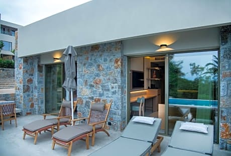 Sunctuary Suite sea view with Private pool