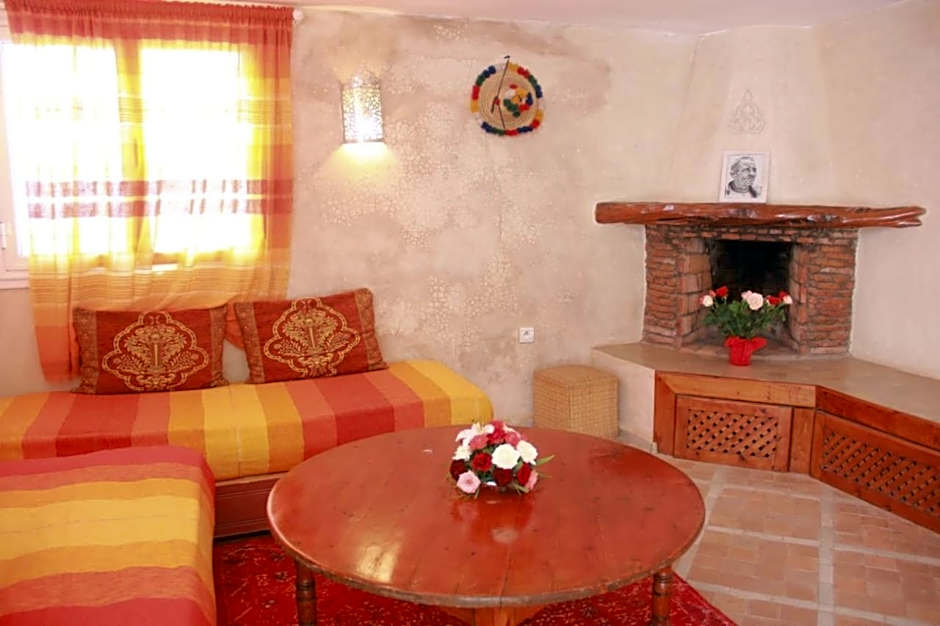 Riad Haizea Mogador