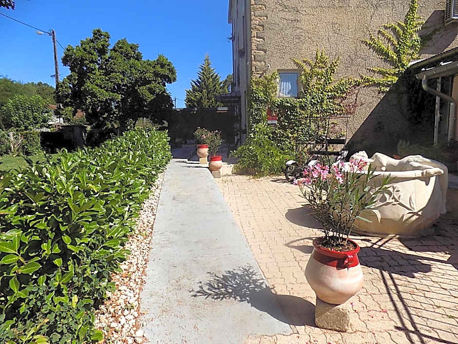 Logis Hôtel -Spa-Restaurant Le Saint Antoine