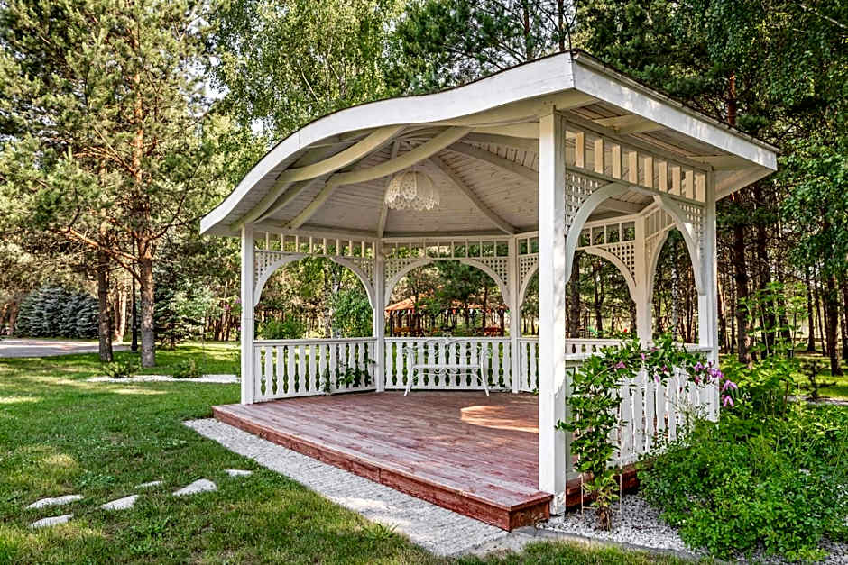 Hotel - Dworek Tryumf