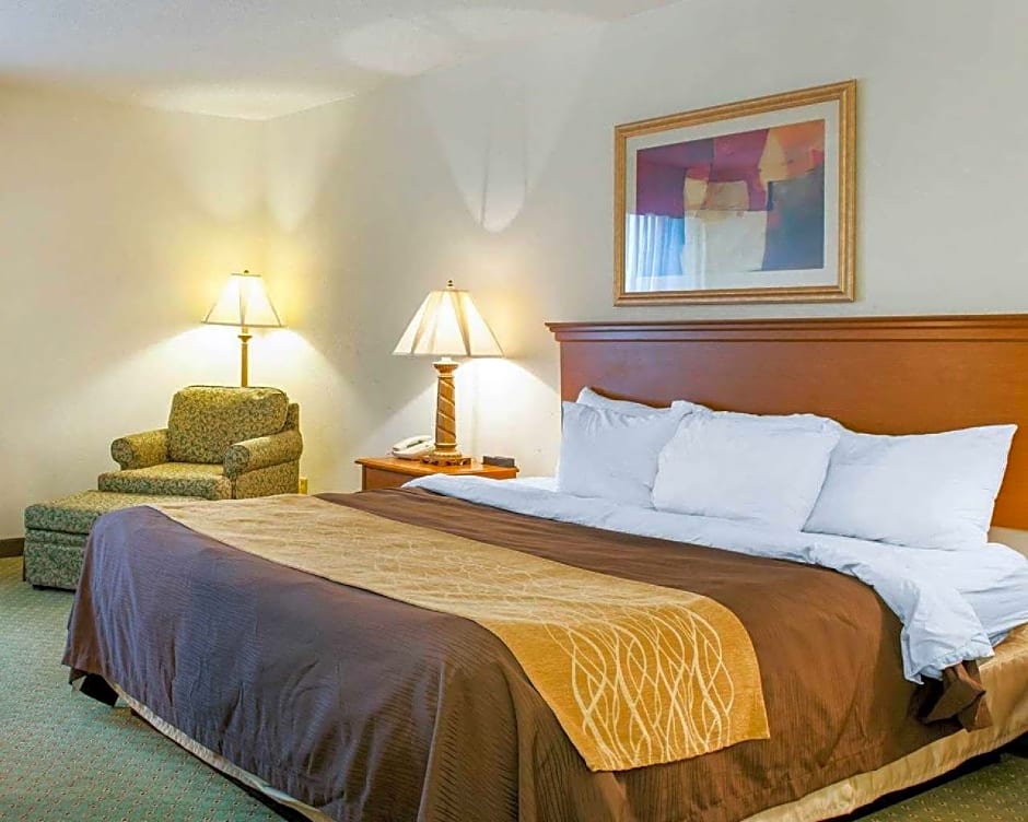 Quality Inn near Amish Country