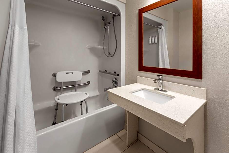 Days Inn by Wyndham Blairsville