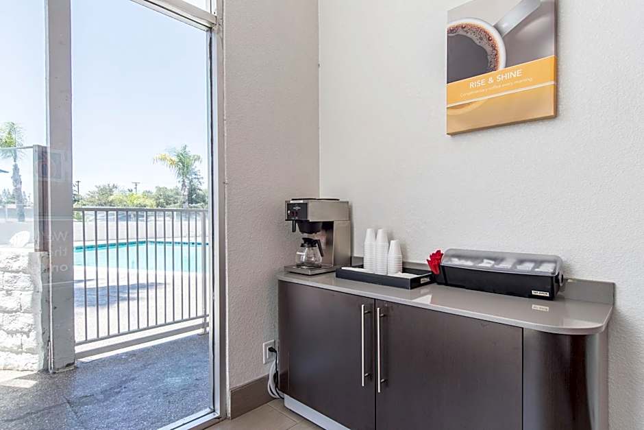 Motel 6 Bakersfield