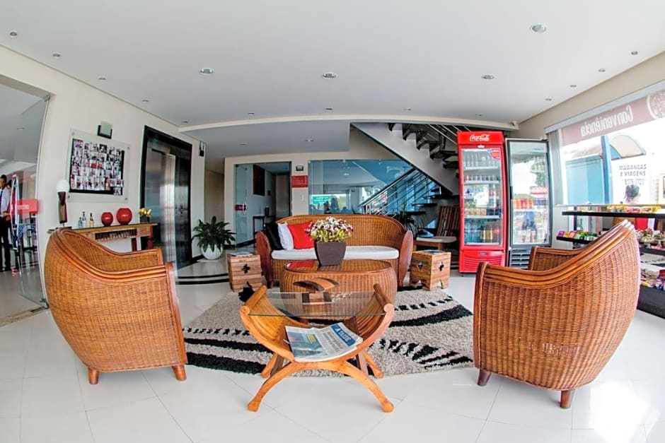 Eunapolis Plaza Hotel Ltda