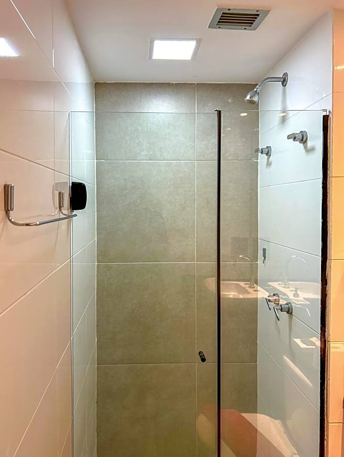 Flat a beira mar no Recreio dos Bandeirantes RJ