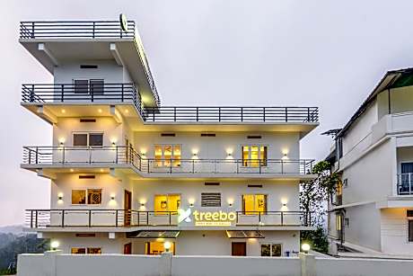 Treebo Wanderlust Residency With Mountain View