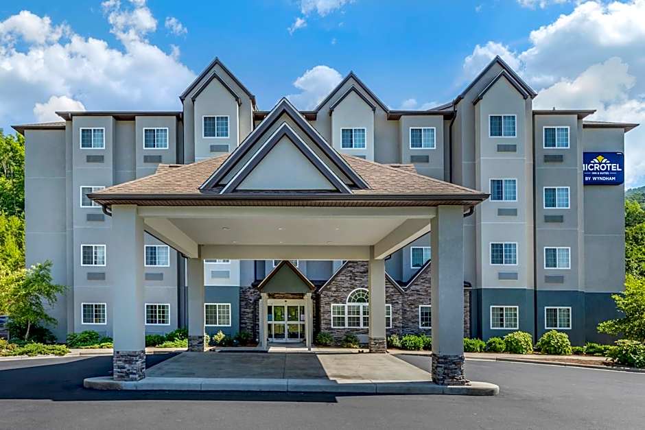 Microtel Inn & Suites By Wyndham Sylva Dillsboro Area