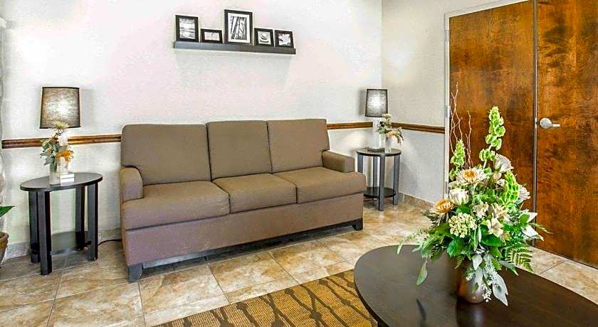 Sleep Inn & Suites Gonzales near Palmetto State Park