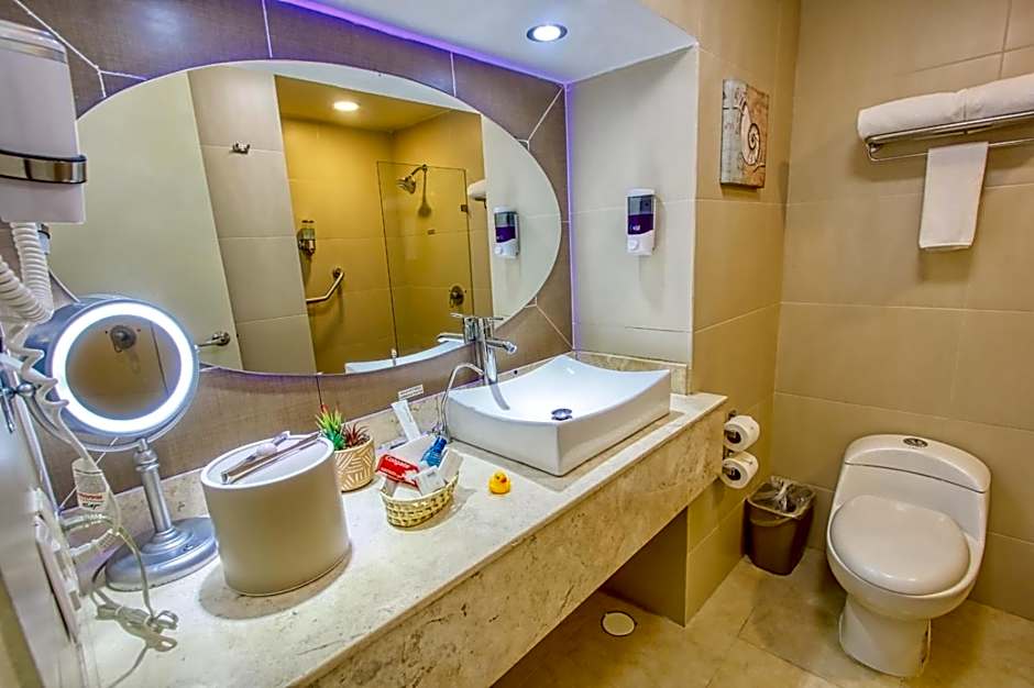Binniguenda Huatulco & Beach Club