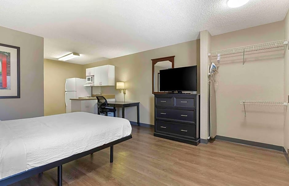 Extended Stay America Suites - Tulsa - Central