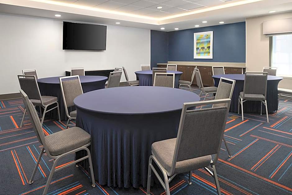 Hampton Inn By Hilton & Suites Yonkers - Westchester, NY