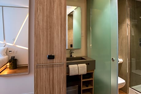 Standard Double King or twin bedded room