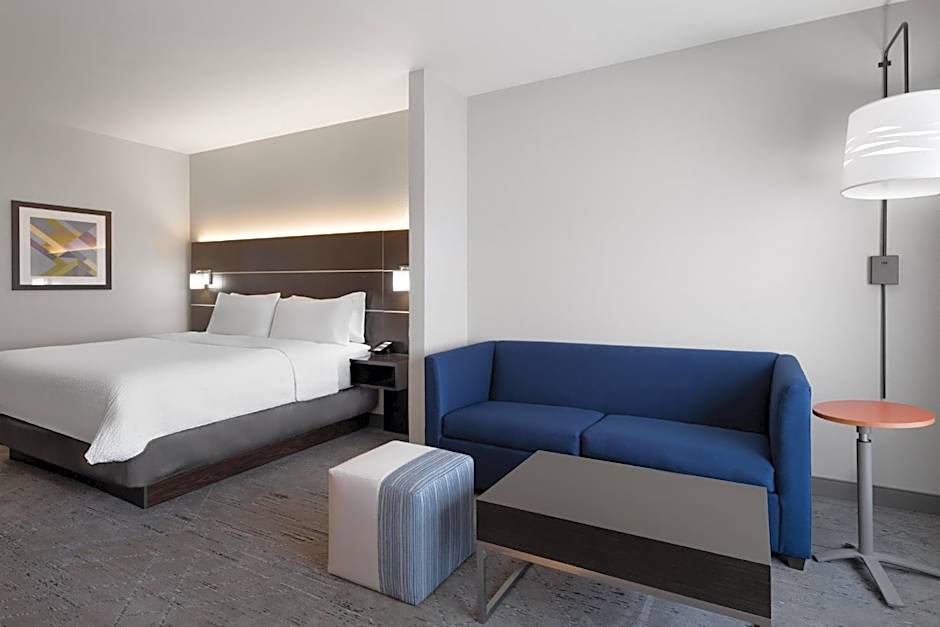 Holiday Inn Express & Suites West Memphis By IHG
