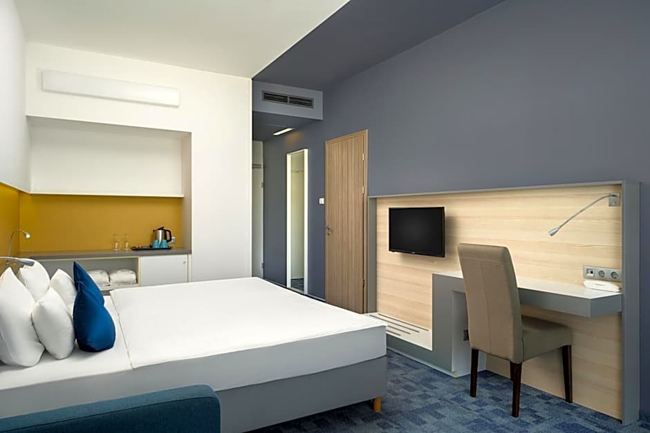 Hotel Yacht Wellness & Business