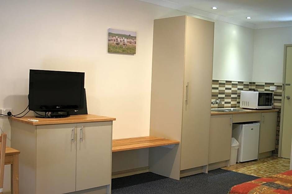 Culcairn Motor Inn