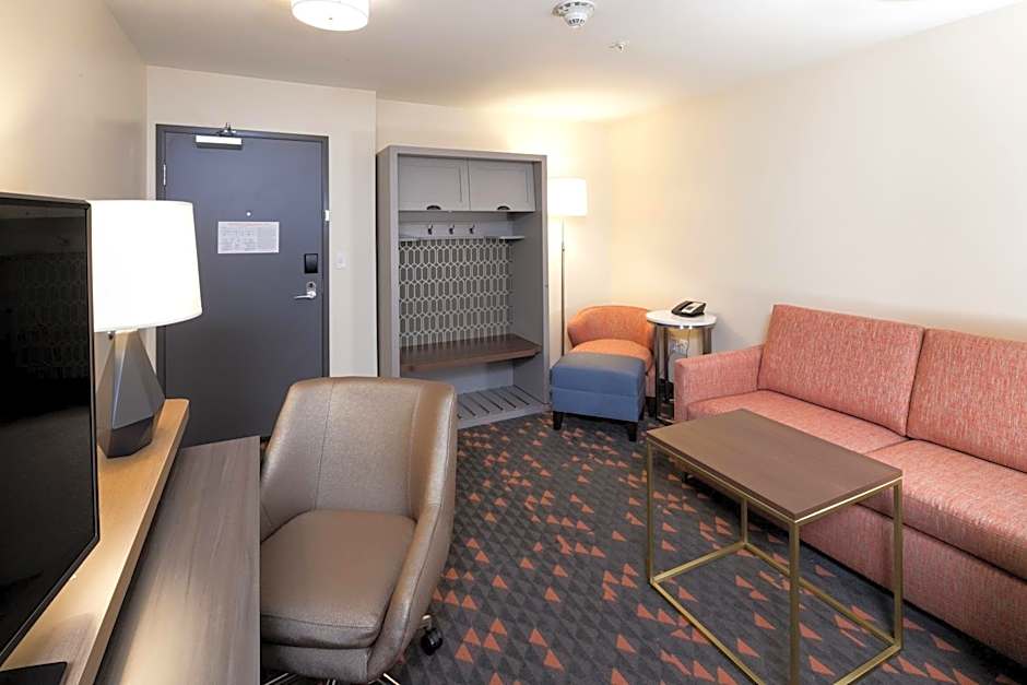 Holiday Inn Hotel & Suites - Mount Pleasant By IHG