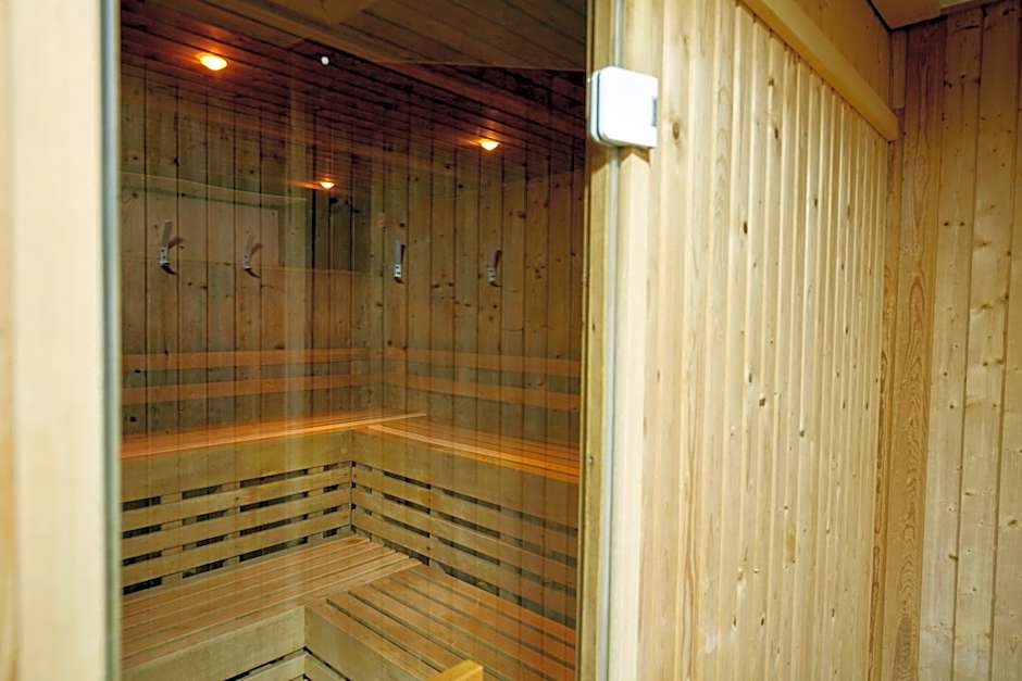 Coldra Court Hotel by Celtic Manor