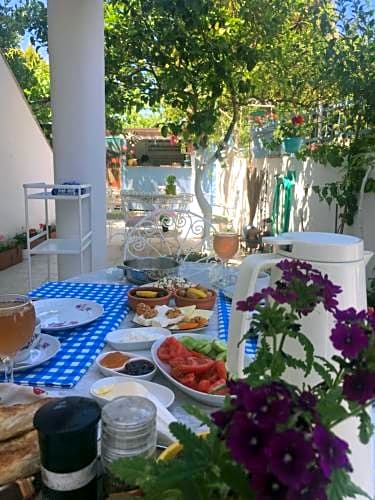 Defne Ev Hotel