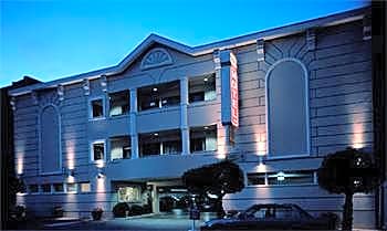 Nob Hill Motor Inn