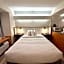 Ramada Limited Bloomington
