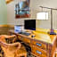 AmericInn by Wyndham Hampton