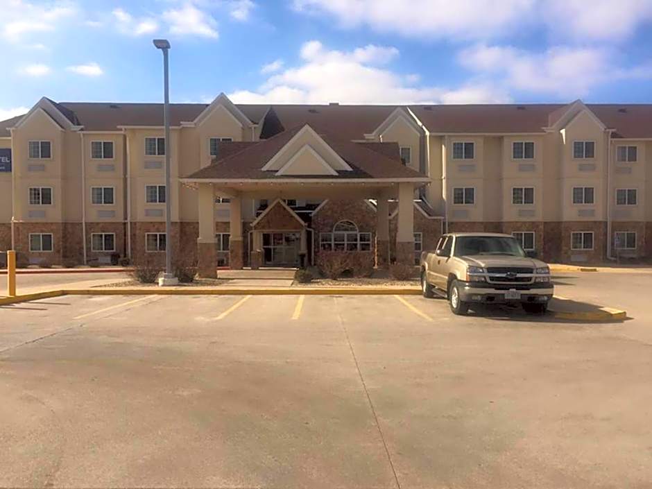 Microtel Inn & Suites by Wyndham Quincy Downtown/River Area