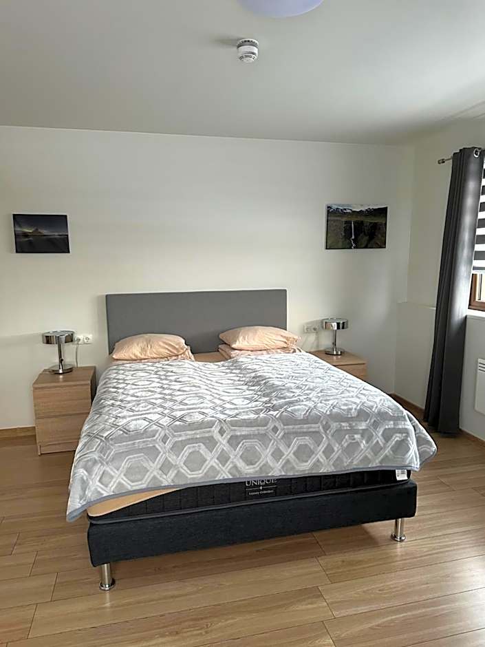 Helgrindur Guesthouse