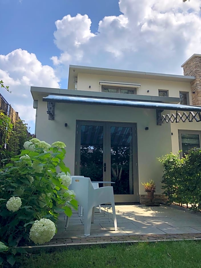 Luxe B&B "In de Schulp", ontspan en geniet van comfort en stijl