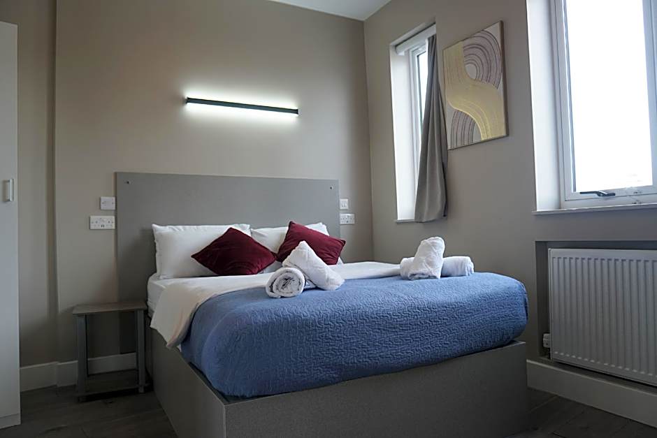 Paragraph Palmers Green - Tottenham Stadium