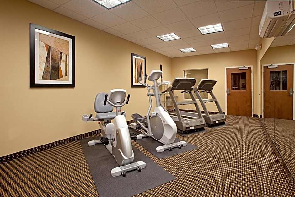 Holiday Inn Express Pembroke By IHG