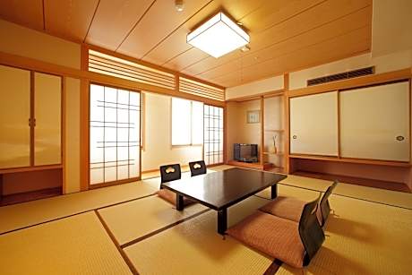 Japanese-Style Room