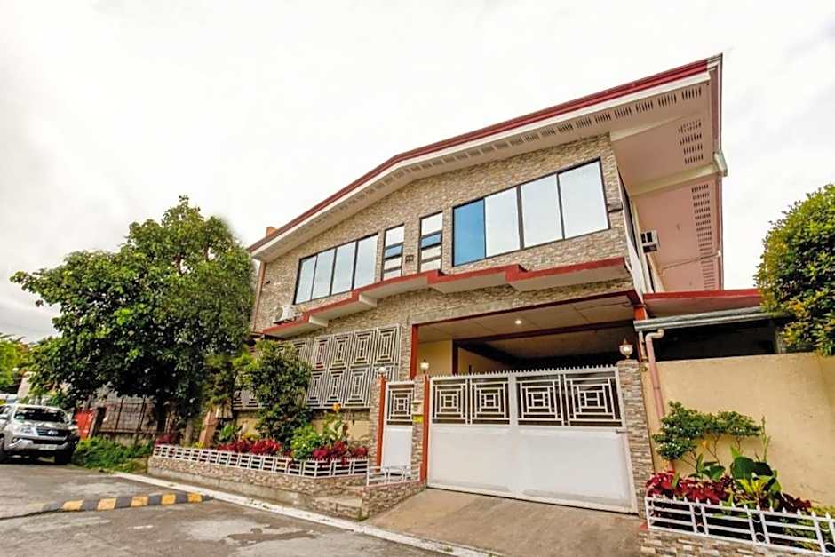 La Belladoza near Airport