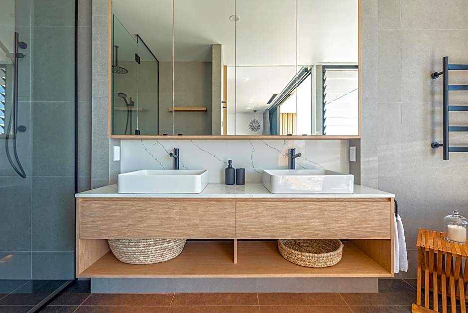 Award-winning beachfront luxury in Cremorne