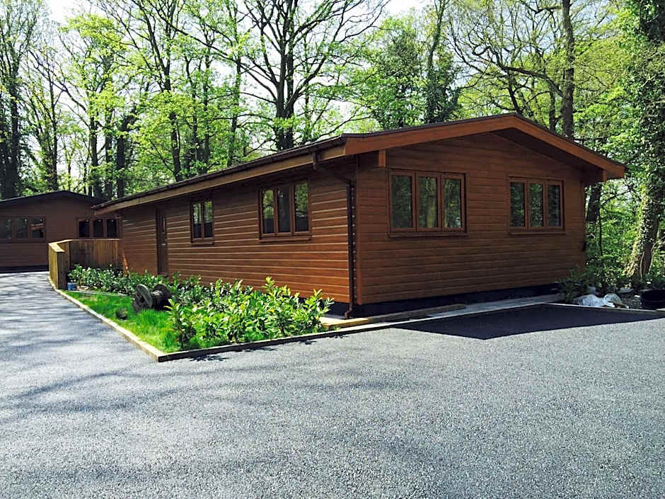 Shellow Lane Lodges