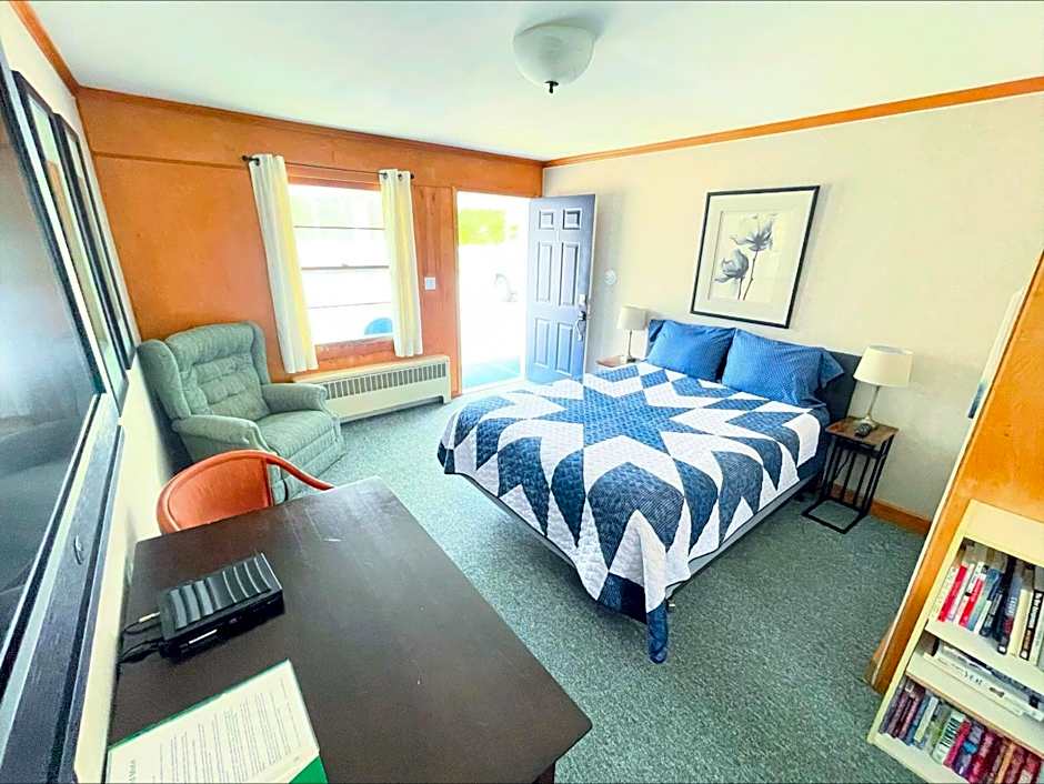 Hillcrest Motel