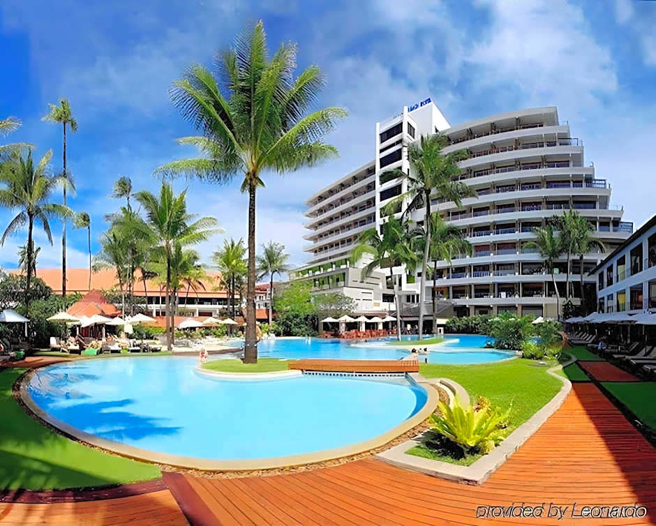 Andaman Seaview, Karon Beach - SHA Plus