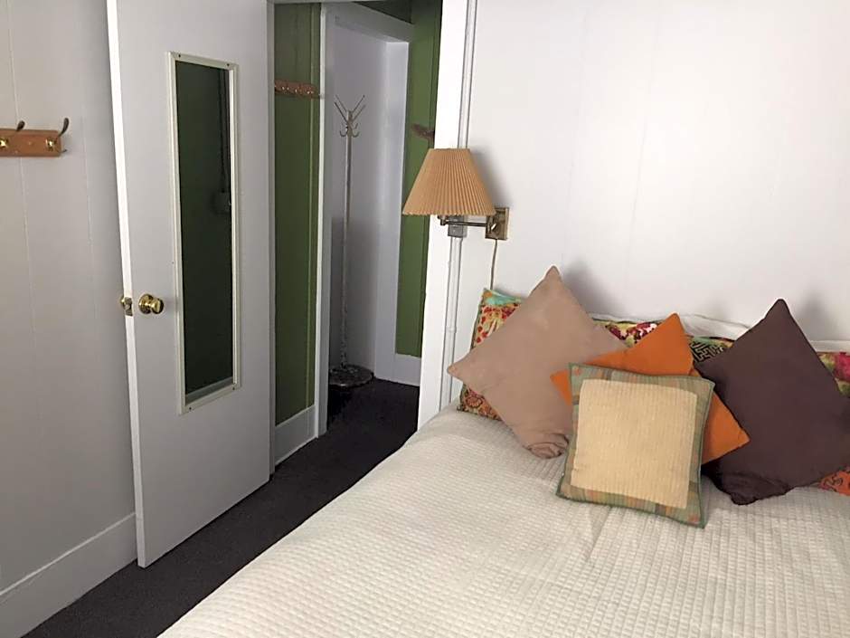 Catalina Island Seacrest Inn