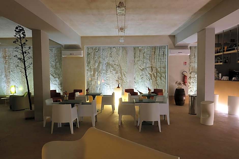 Cave Bianche Hotel