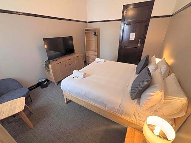 Strathfield Hotel