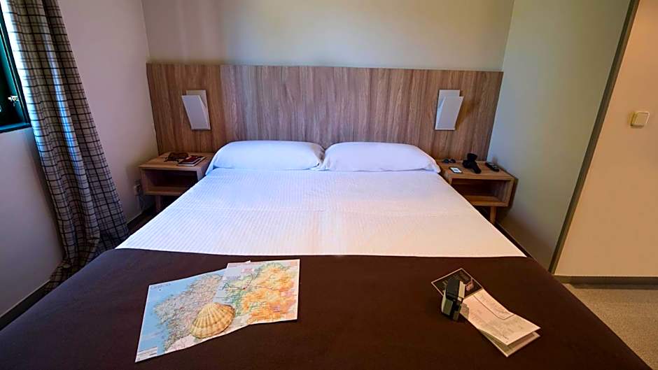 Albergue Monte Do Gozo