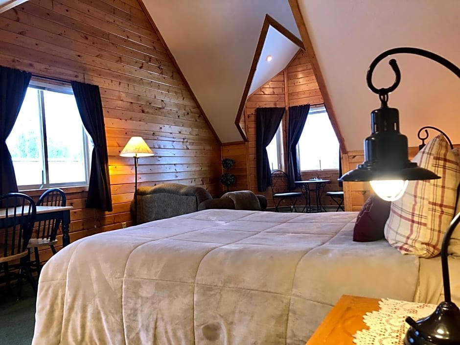 Susitna River Lodging, Suites