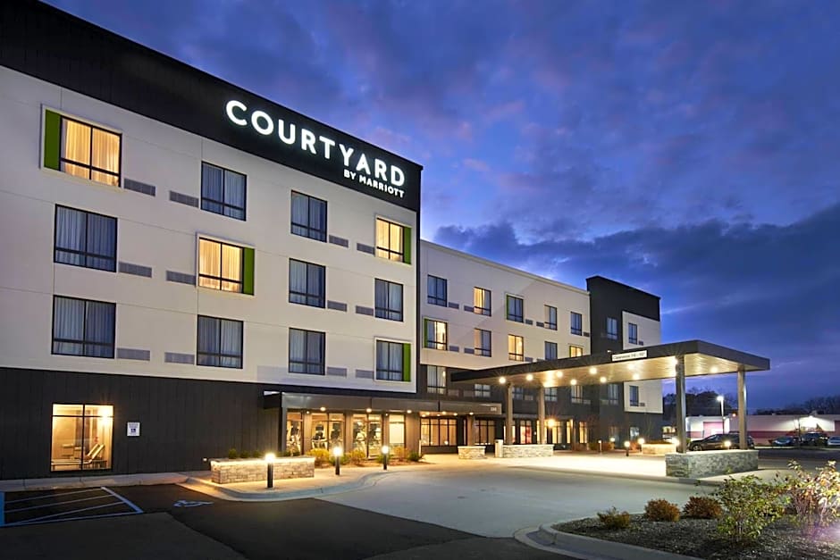 Courtyard by Marriott Jackson