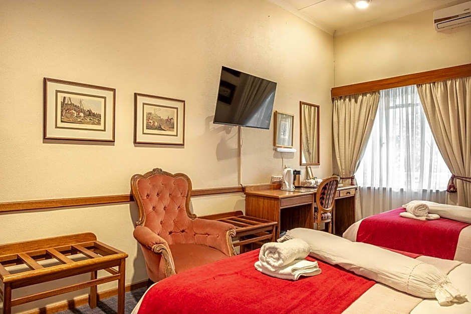 Karoo Country Inn