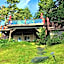 The Fraser River's Edge B&B Lodge