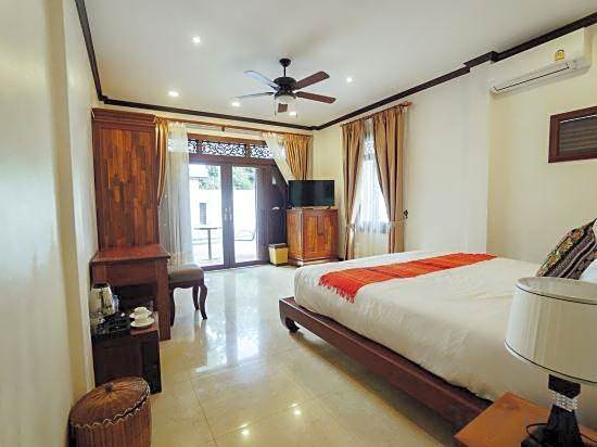 LUX Hotel