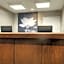 La Quinta Inn & Suites by Wyndham Atlanta Roswell