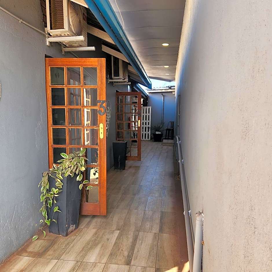 Rue Guesthouse