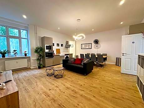 fairAPART 4 rooms apartment in heart of Berlin