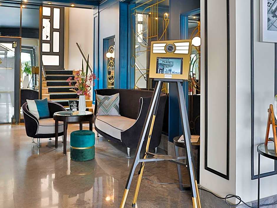 Hotel Plaza Biarritz Plage - Handwritten Collection